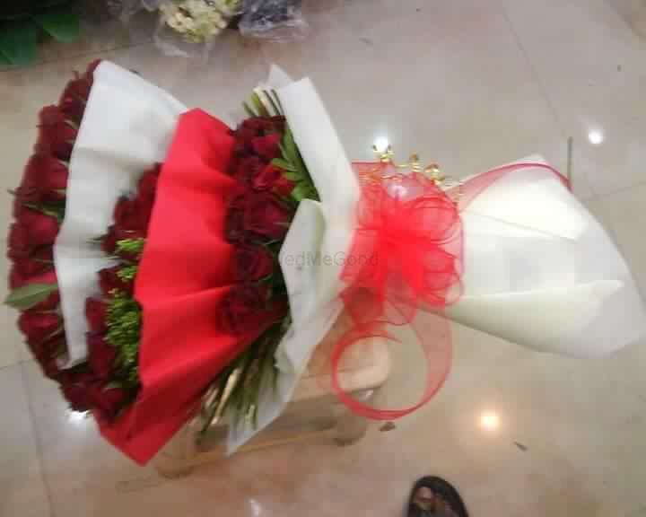 Photo From bouquet and car decoration - By Malaragam Decor & Florist