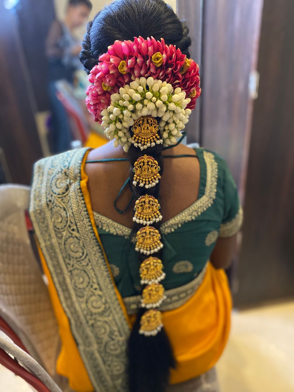 Photo From Bridal Floral Buns & Hairstyles - By Ashwini Makeovers