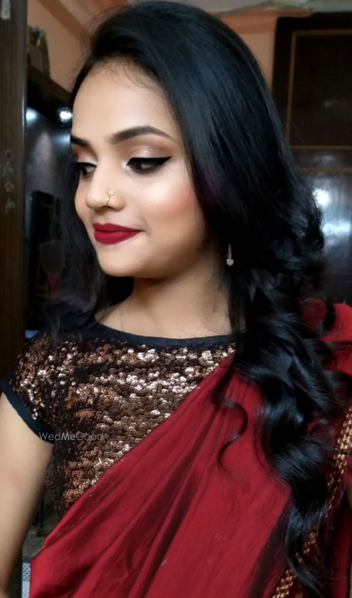 Photo From PARTY MAKEUPS - By Makeup by Moblina