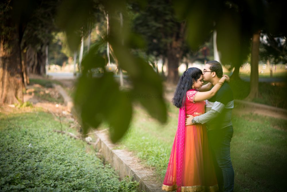 Photo From Tilak & Koyel Pre Wedding - By Krishanu Das Creation