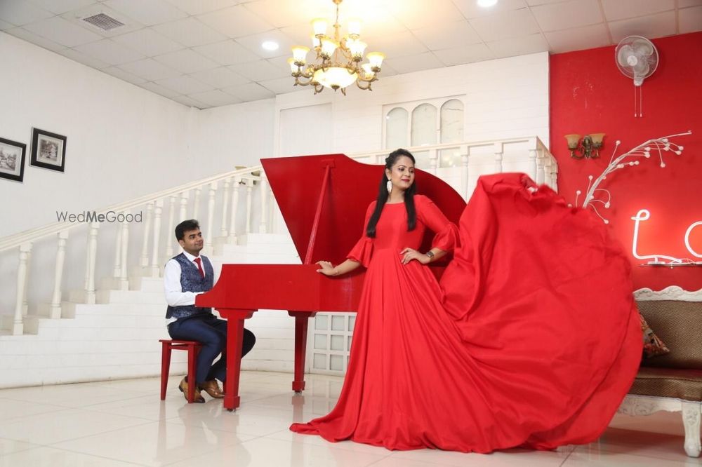 Photo From Pre Wedding Shoot Gown - Red - By Lakhina Couture