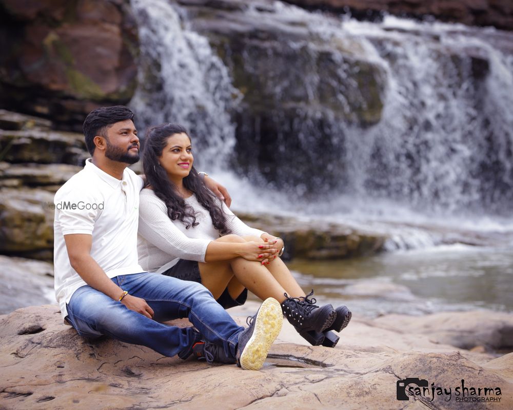 Photo From Pre-wedding - By New SV Studio & Digital Colour Lab