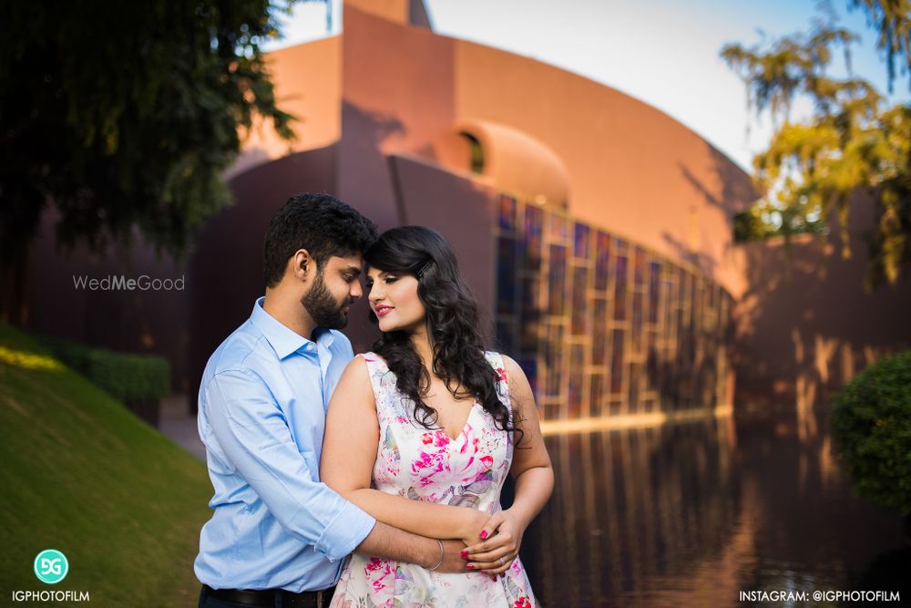 Photo From Shreya + Yadwinder: Short & Sweet Pre-Wedding Shoot  - By IG Photo Film