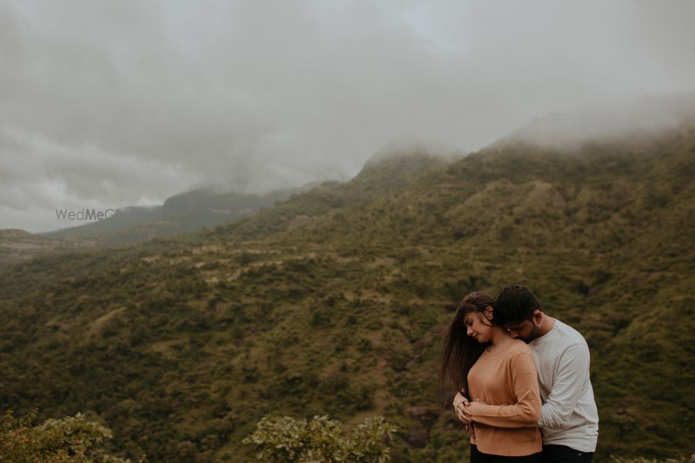 Photo From Malvi & Naman Pre - wedding - By Girish Katkar Photography