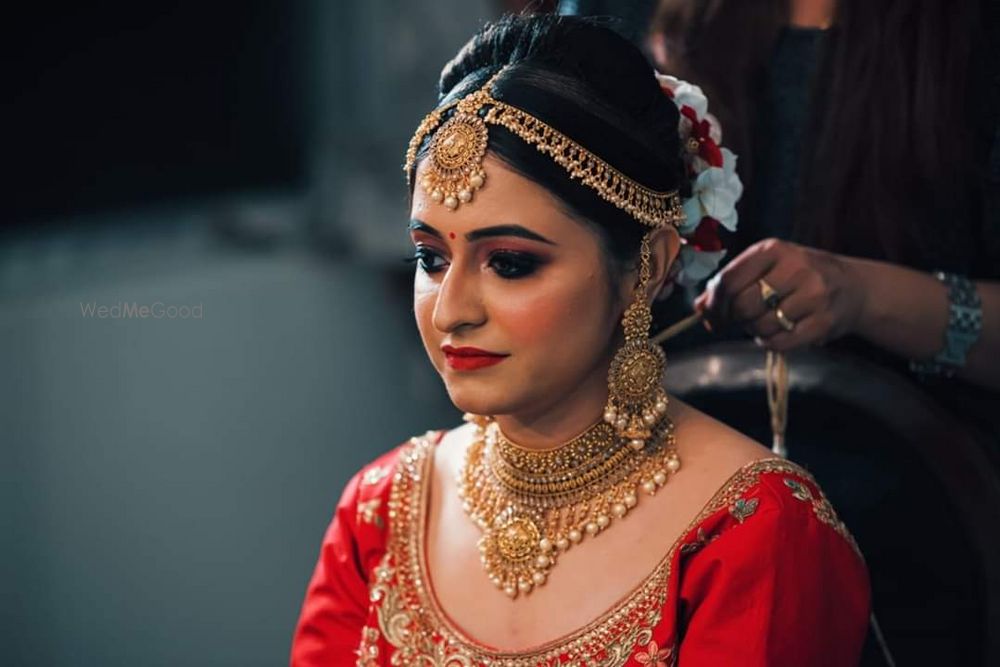 Photo From Destination Wedding(Bride juhi) - By Makeovers By Saanvi