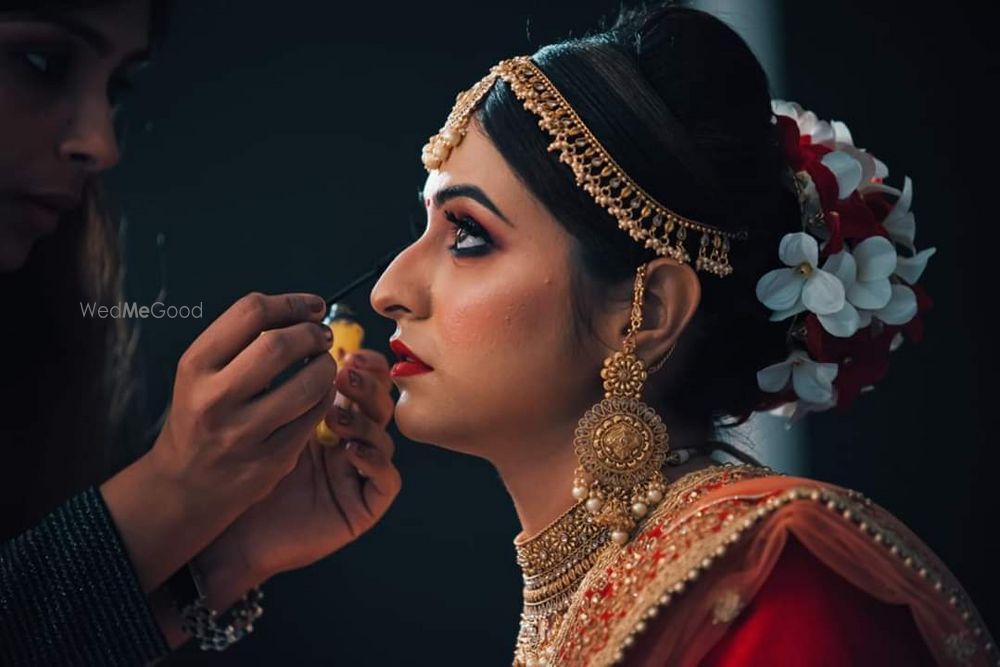 Photo From Destination Wedding(Bride juhi) - By Makeovers By Saanvi