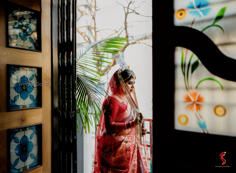 Photo From INTIMATE HOME WEDDING---Photographer turns Bride!! - By Charcoal & Vermillion