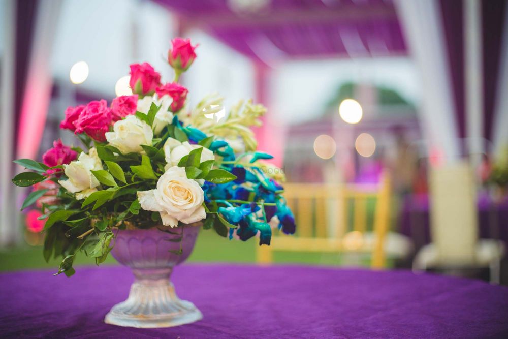 Photo of Floral Centrepiece with Roses and Orchids