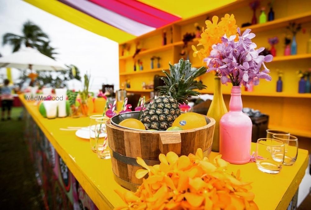 Photo of day wedding or mehendi bar decor idea with unique elements