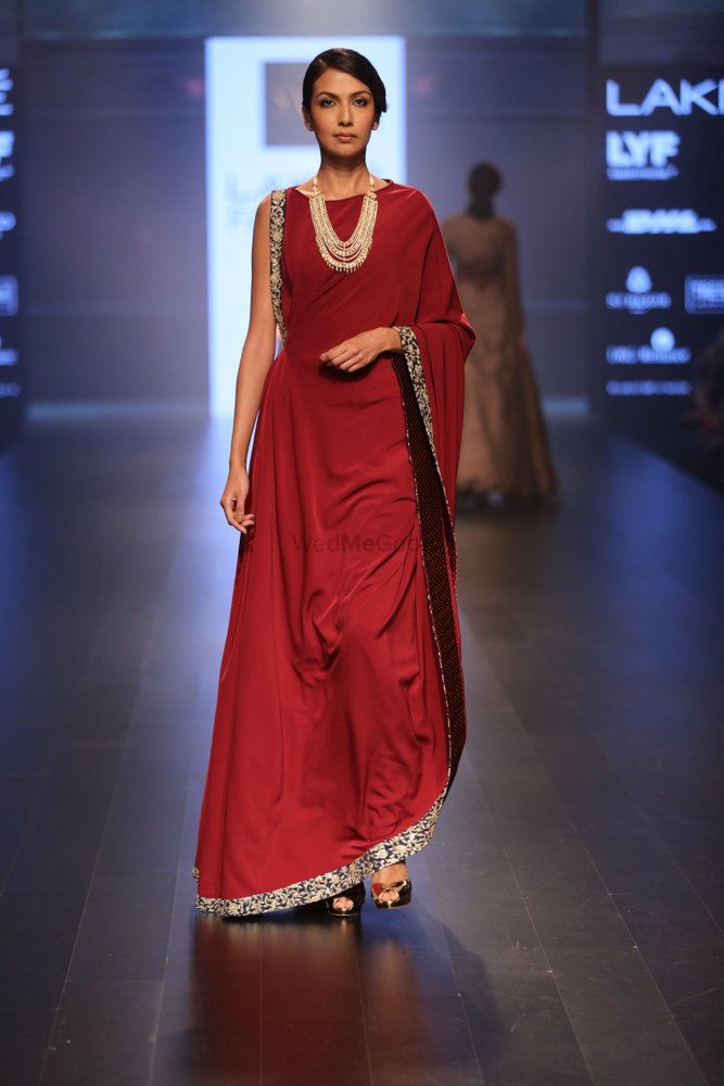 Photo From Mon Pase at Lakme Fashion Week Winter Festive'16 - By SVA by Sonam and Paras