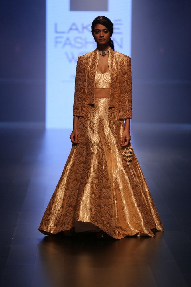 Photo From Mon Pase at Lakme Fashion Week Winter Festive'16 - By SVA by Sonam and Paras