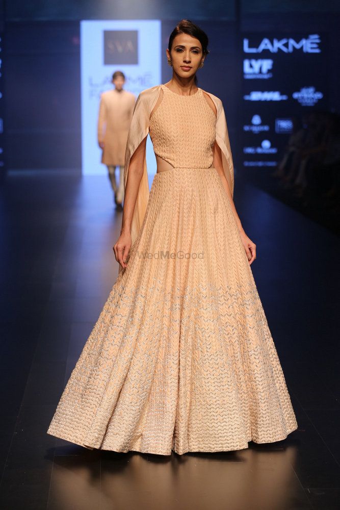 Photo From Mon Pase at Lakme Fashion Week Winter Festive'16 - By SVA by Sonam and Paras