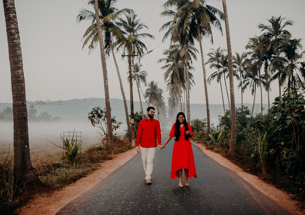 Photo From Lohitha +Rithin couple shoot - By Karthik Muralidhar photography