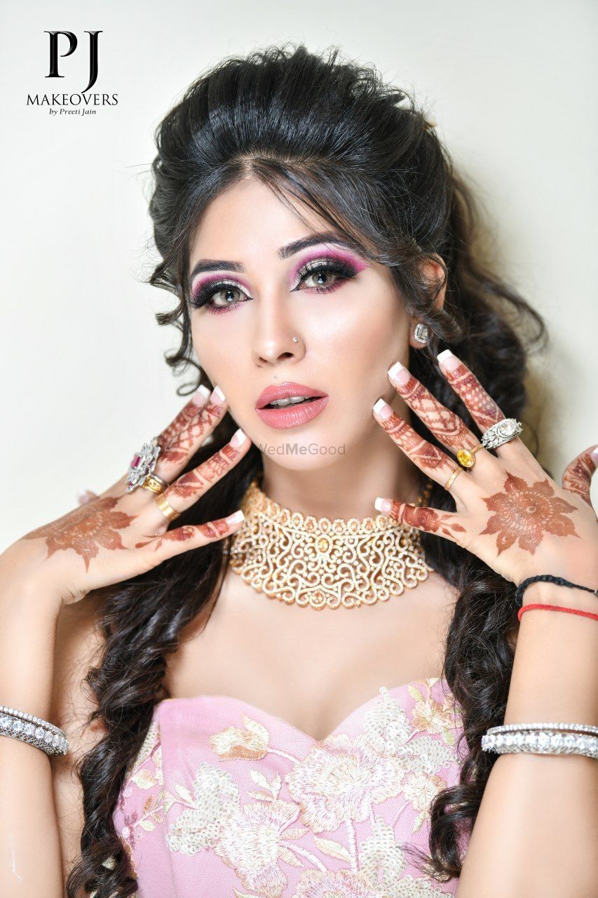 Photo From Engagement Makeover - By PJ Makeovers by Preeti Jain