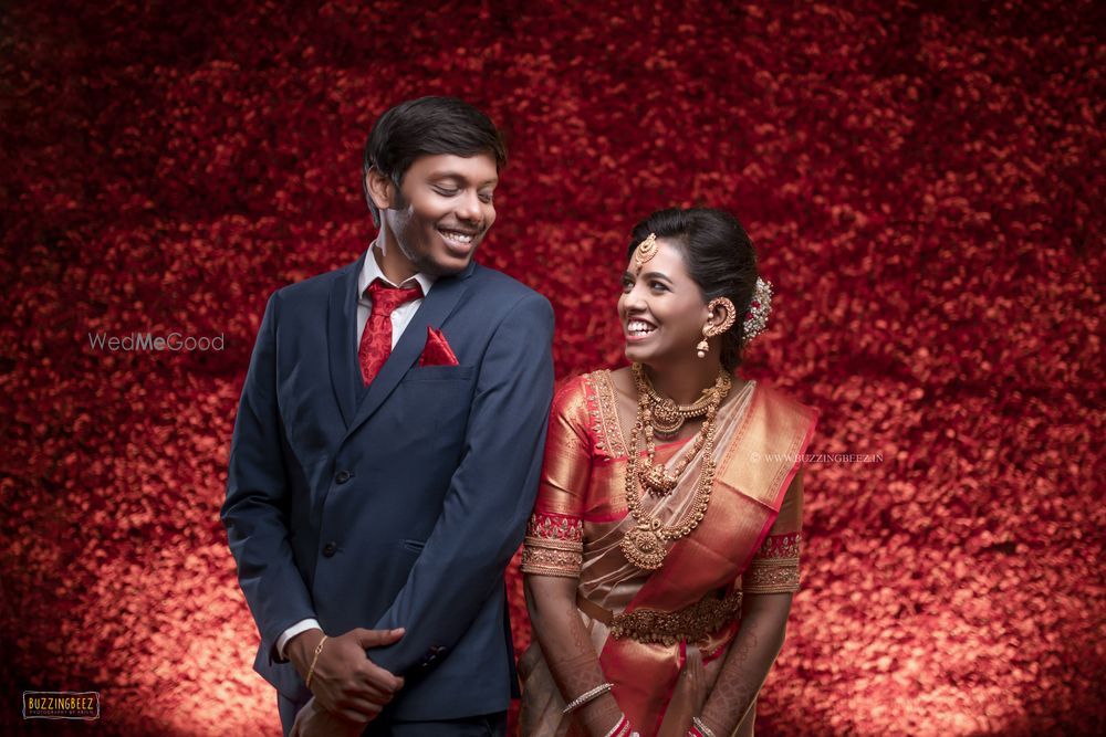 Photo From Naveen & Preethi - By Buzzingbeez Photography