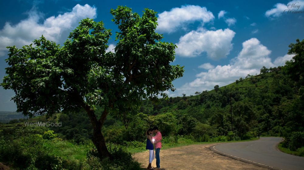 Photo From Pre Wedding - Rohan & Dimple - By Story Weavers