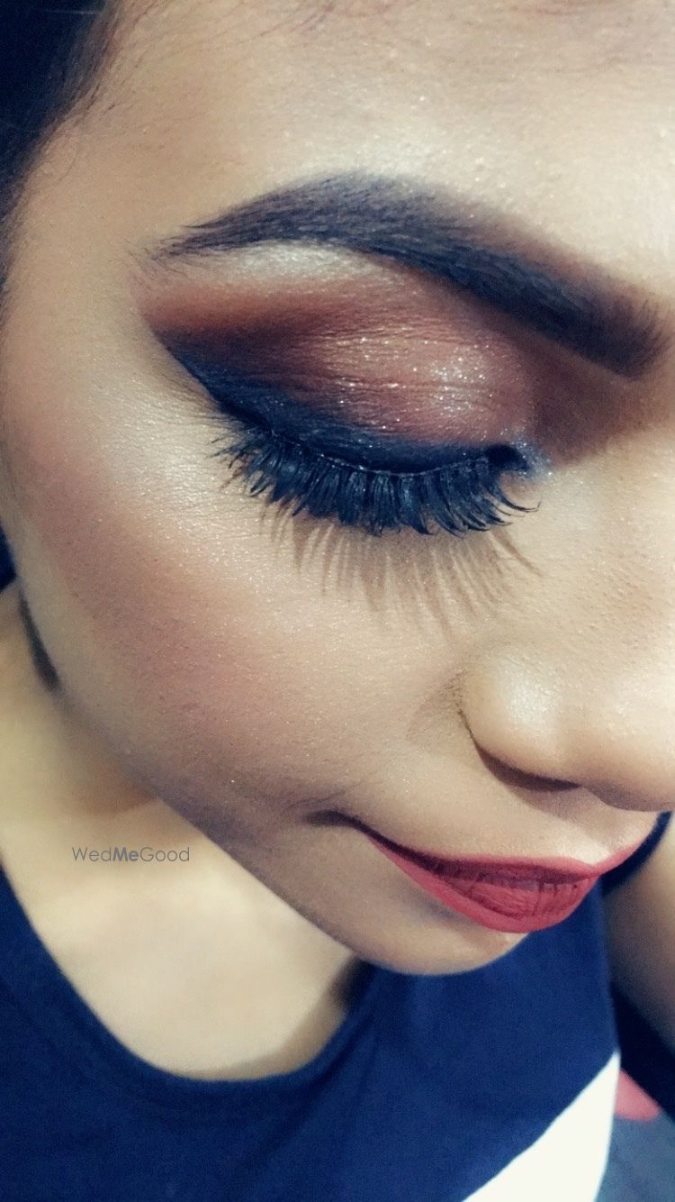 Photo From make-up clases  - By Naira Makeovers