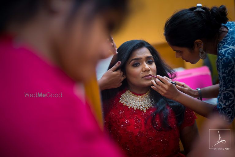 Photo From RECEPTION MAKEUP - HIGH DEFINITION - By Artistry by Charanyaa Murali