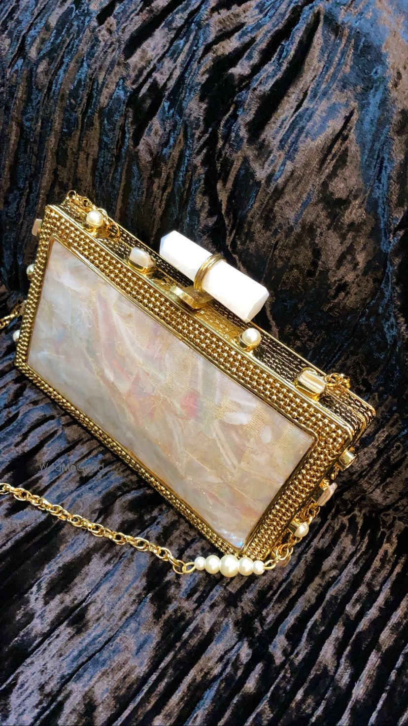 Photo From Mother of Pearl bridal clutches  - By Oh My Clutch by Aafreen Aamir