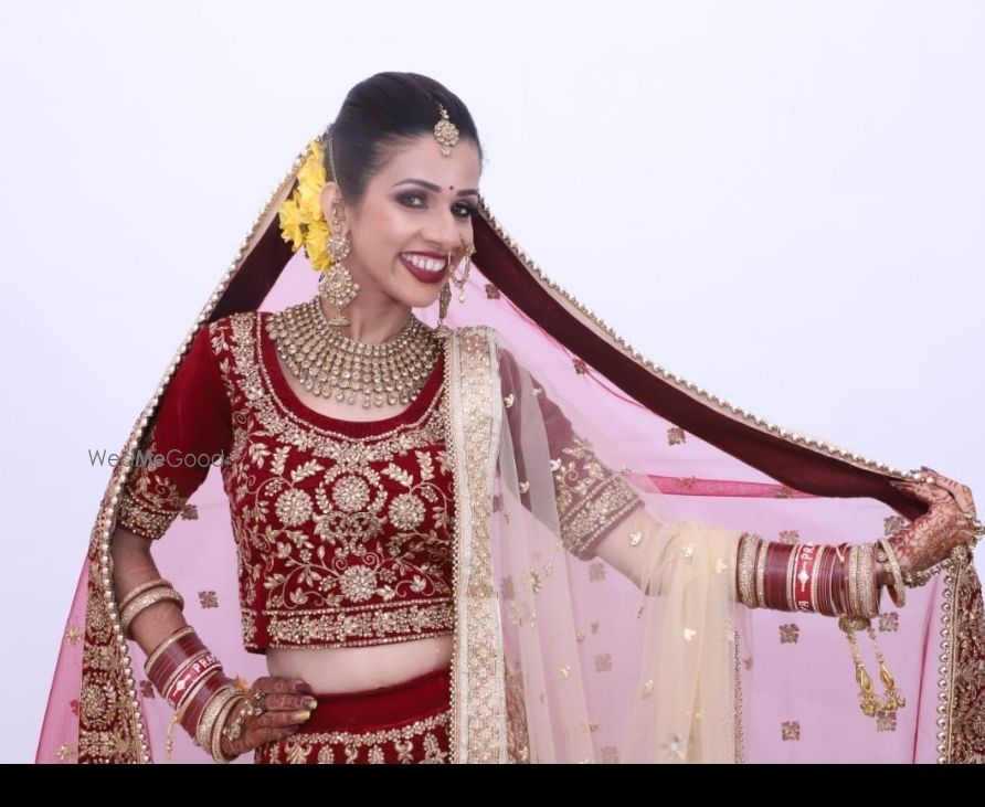 Photo From Uttkarsha & Pragya Bride - By Tusha Arora Makeovers