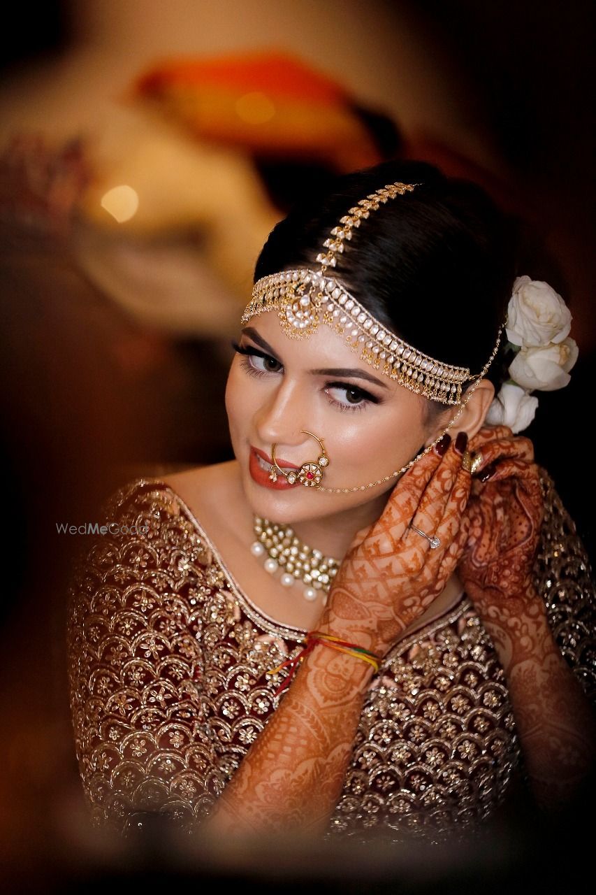 Photo From bride Aayushi patwa - By Makeup by Ajab Alif