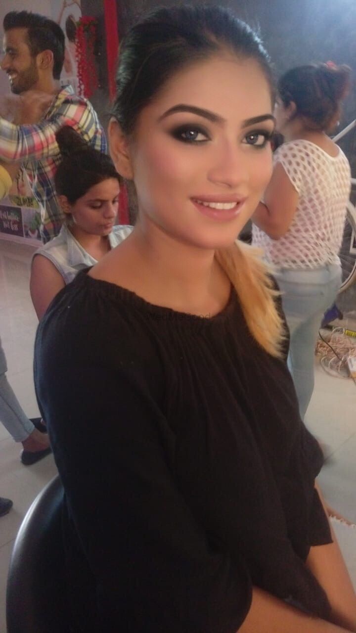 Photo From air brush party makeup.. - By Bhupesh Baloni Makeover