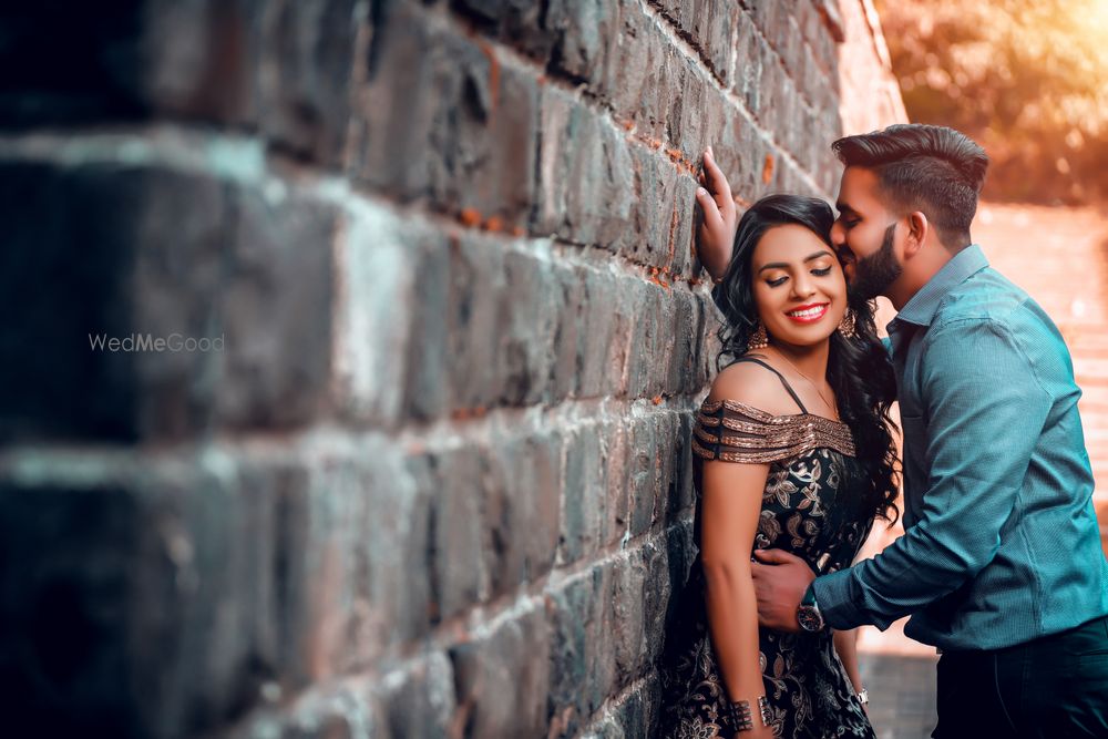 Photo From Pooja and Ravi Pre Wedding - By Maestro Photography