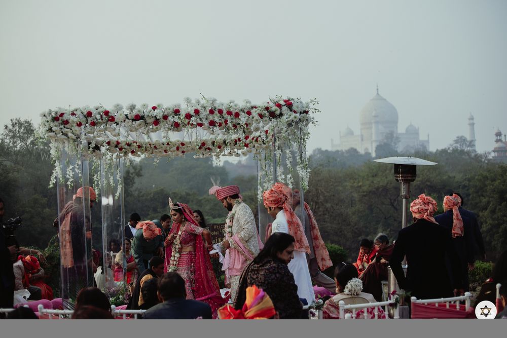 Photo From wedding story is about a Doctor (Ayush) and an Architect (Shweta) falling for each other. - By Sumaaroh