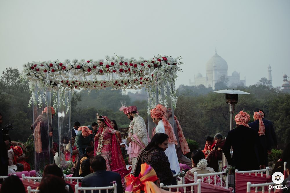 Photo From wedding story is about a Doctor (Ayush) and an Architect (Shweta) falling for each other. - By Sumaaroh