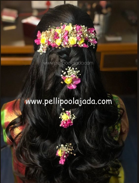 Pin by ASHA LATHA on FLORAL VENIS  Flower hair accessories Flower  accessories Flower jewellery