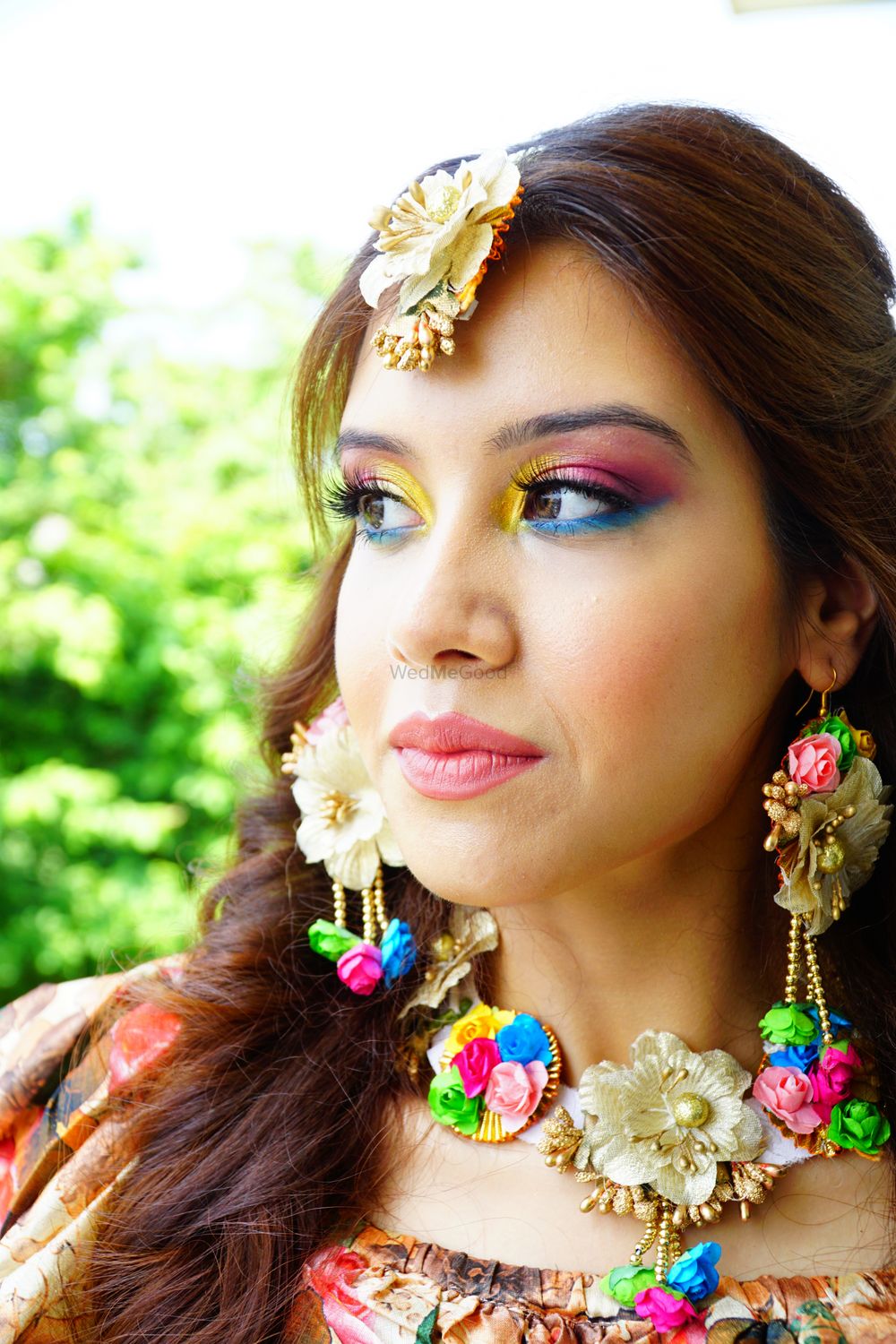 Photo From Colourful Mehndi Look - By Makeup by Samdisha