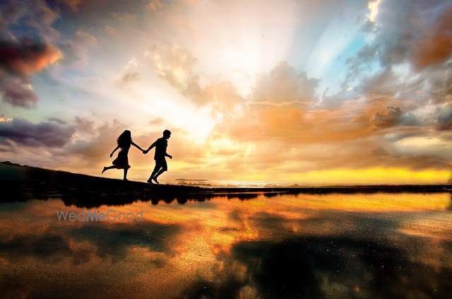 Photo From Nilesh And Puja  ~ Pre Wedding - By Roy Photography