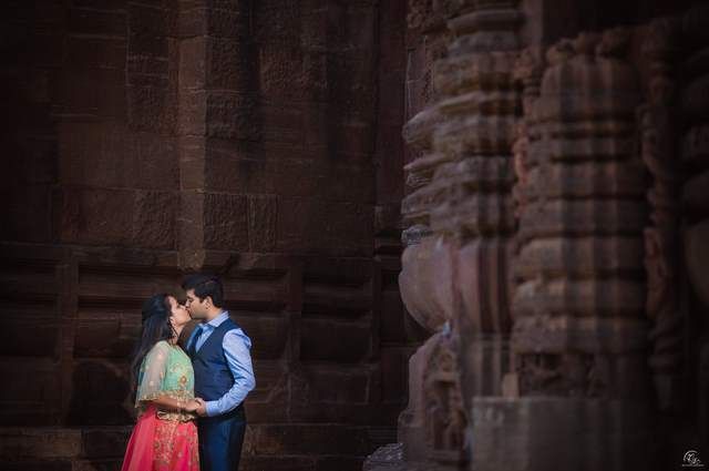 Photo From Rashmi And Satyasambit ~ Pre Wedding - By Roy Photography
