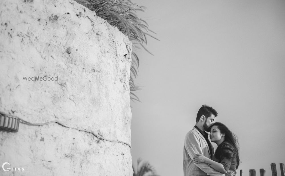 Photo From Ashmi & Akshit (Pre-Wedding) - By Glims Photography