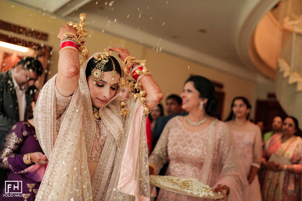 Photo of Candid bridal shot from vidaai.