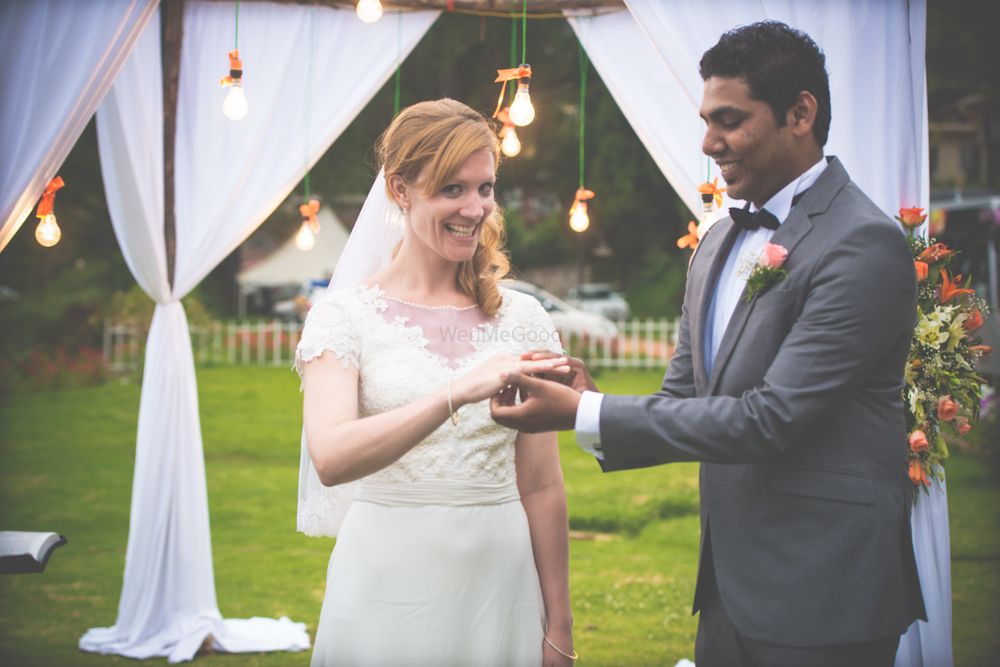 Photo From A hilltop quaint wedding in Ooty - By Nimitham Wedding Photography