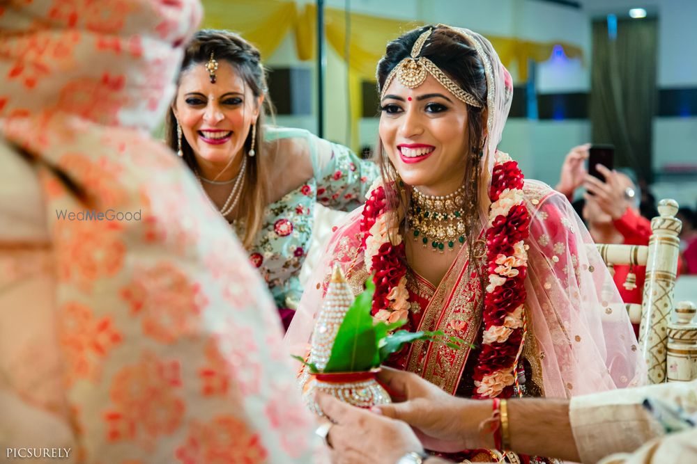 Photo From Hinanshi's Wedding , sangeet and Reception look - By Makeup by Disha Doshi