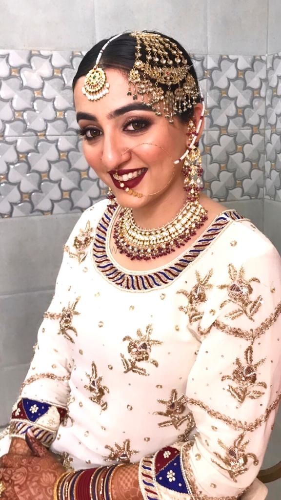 Photo From Bride - Farheen  - By The Top Knot Salon