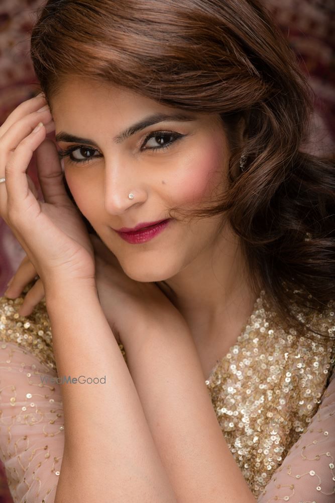 Photo From glamour shoot  - By Makeup Artist Isha Chandhok