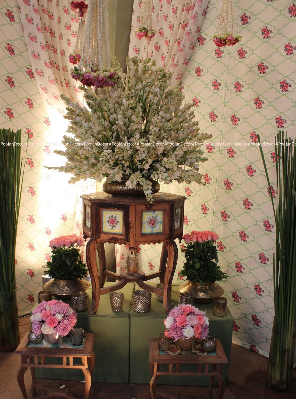 Photo From Elegant Roses and tuberoses Reception set up - By Poojan Decor