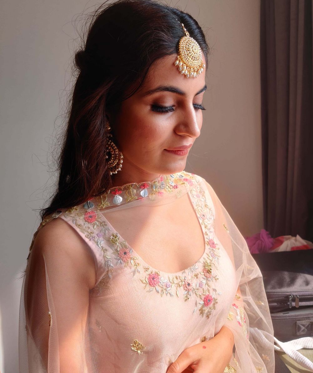 Photo From Mehndi Bride - By Deepa Makeovers