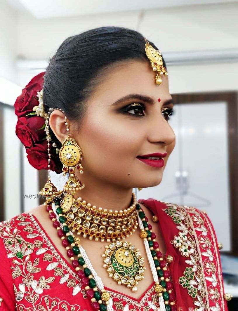 Photo From Himanshi- Classic Indian Bride - By Makeup By Sonam Chauhan