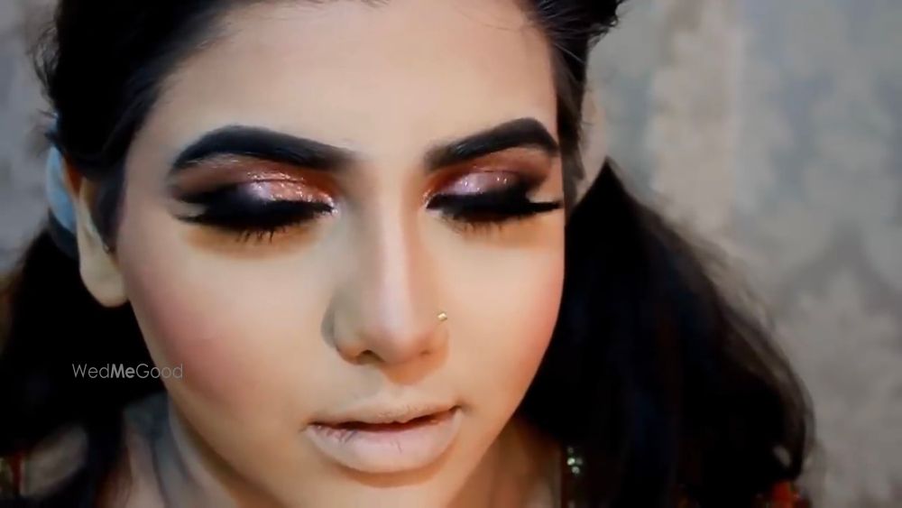 Photo From EYE. MAKEUPS - By Trendsetters by AK