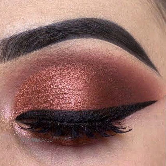 Photo From EYE. MAKEUPS - By Trendsetters by AK