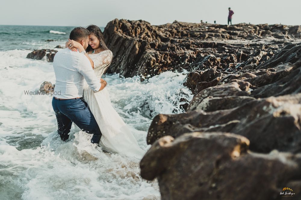 Photo From VISHAL | SHARON - COUPLE SHOOT  - By Little Somethings by Aditya