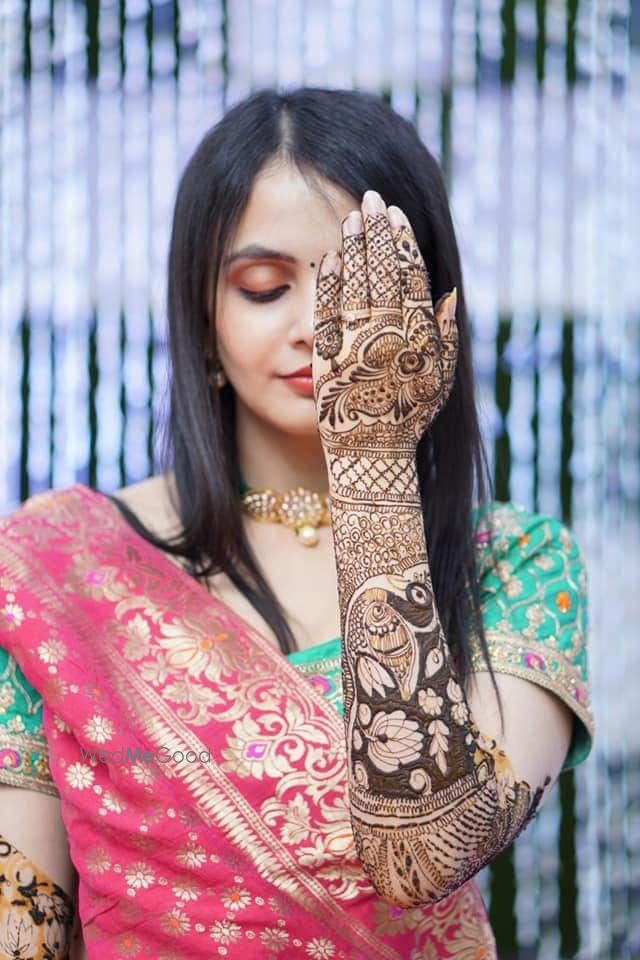 Photo From My Beautiful Mehandi Bride - By Kanchan Singh Makeup Artist