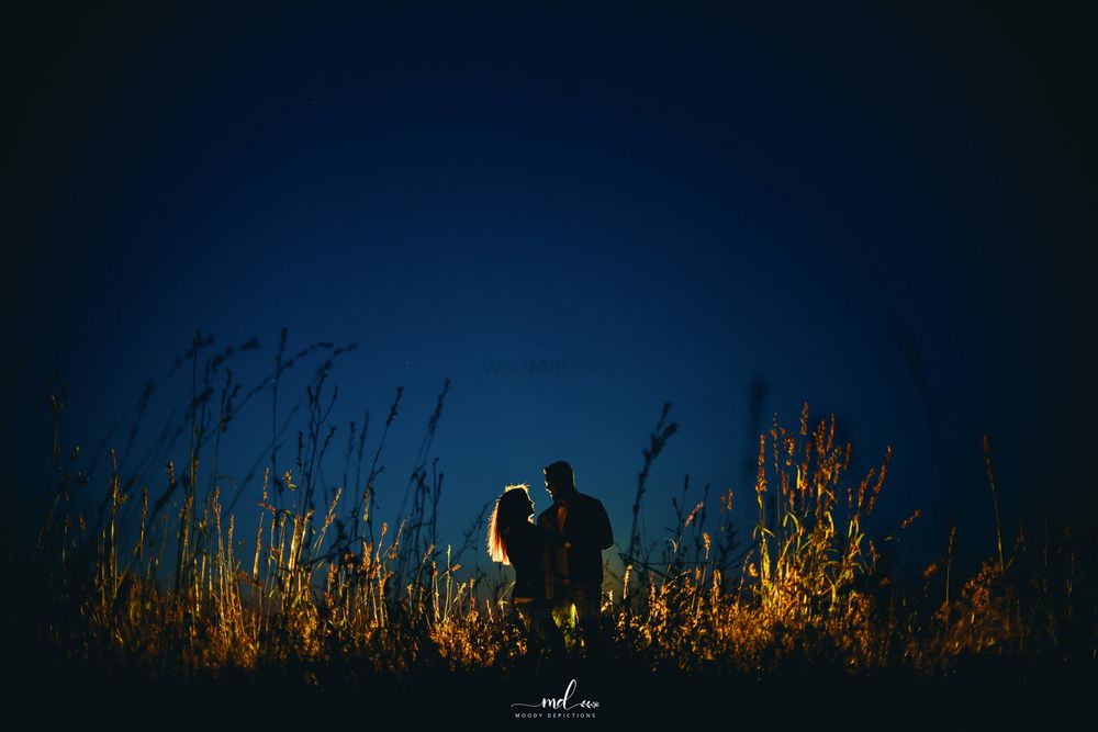 Photo From || PRATIK & SUPRIYA || PRE-WEDDING ALBUM - By Moody Depictions