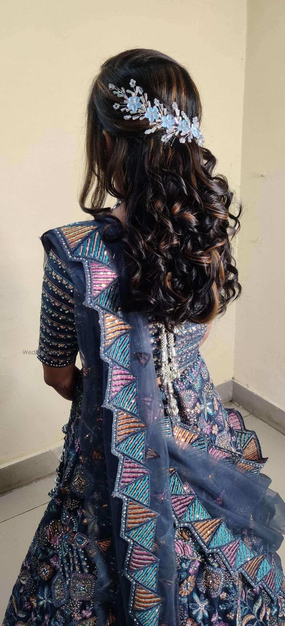 Photo From Hair Gloss - By Deepa Makeovers