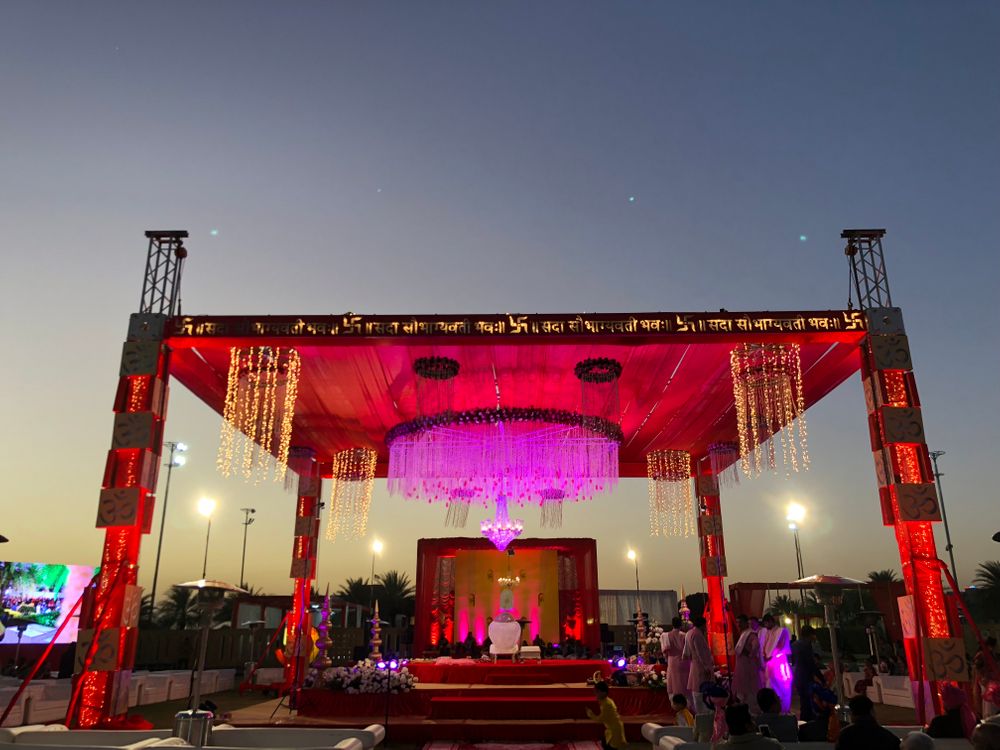 Photo From Aksh & Shruti - Wedding - Grand & Royal - By Valiant Events