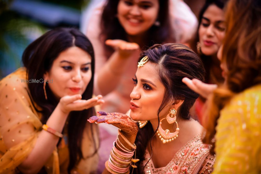 Photo From Shreya & Ishan - A story in every frame - By Monojit Bhattacharya